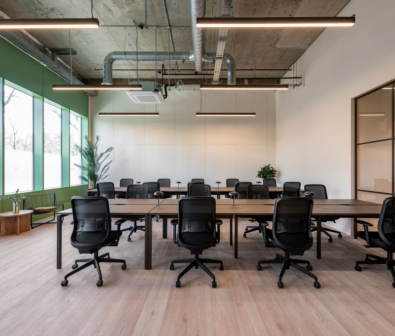 22 Ash Ave, London - Image 3