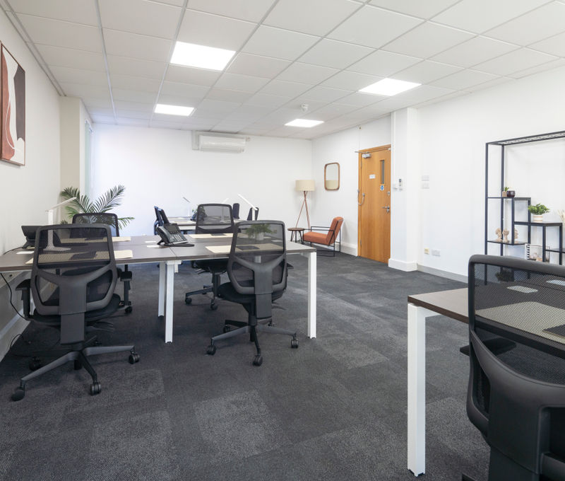 69-75 Boston Manor Road 69-75 Boston Manor Road, Greater London - Image 3