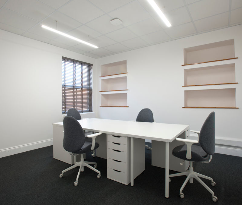 105 Ashby Road, Leicestershire - Image 1
