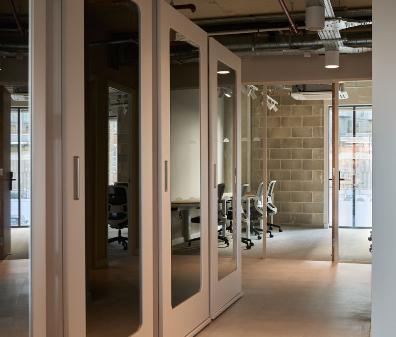 3 Watermead Way, London - Image 5