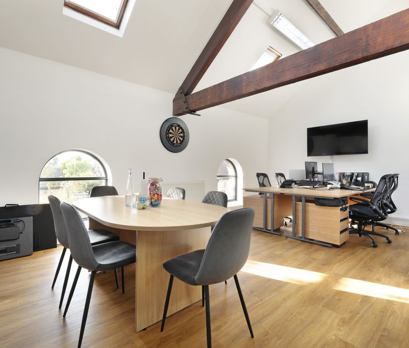 89b Quicks Road, Wimbledon - Image 2