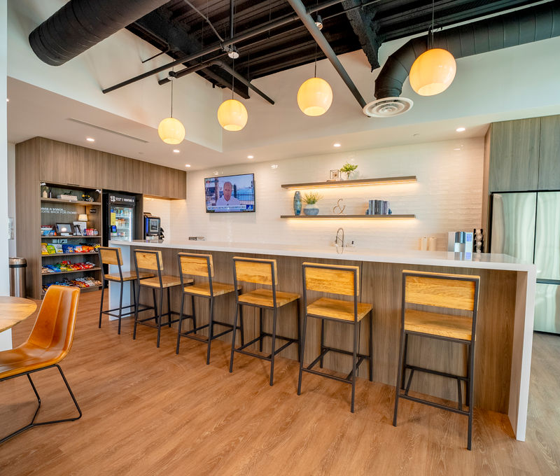 8400 Northwest 33rd Street 8400 Northwest 33rd Street, Doral - Image 9