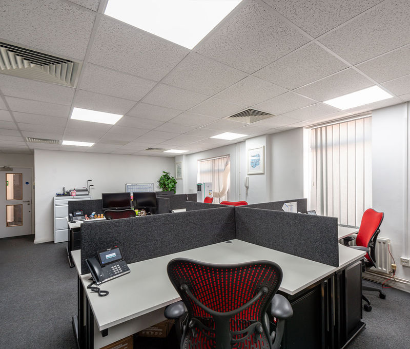 Thames Road, Crayford - Image 1