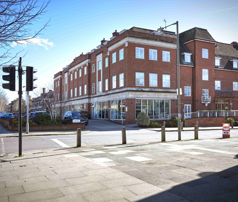 2 Lyttelton Road 2 Lyttelton Road, London - Image 6