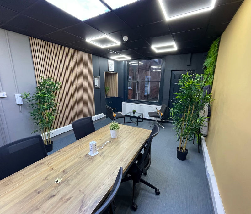 6 St Peter’s Street 6 St Peter’s Street, St Albans Herts - Image 3