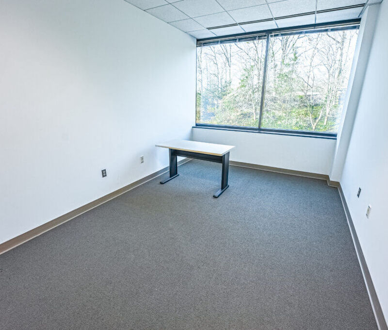 5290 Shawnee Rd, Alexandria - Image 2