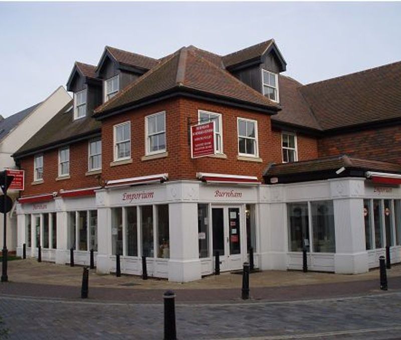 46-48A High Street, Burnham - Image 9