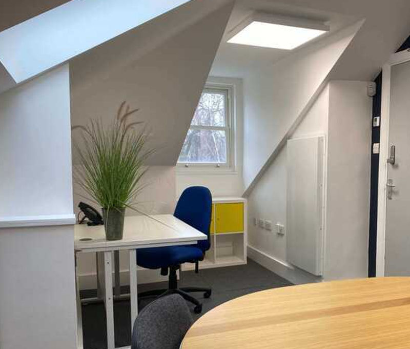 404 Camden Road, Greater London - Image 1