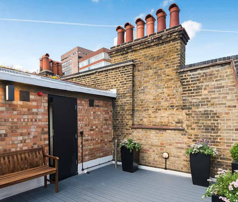 39 Beak Street, Carnaby - Image 4