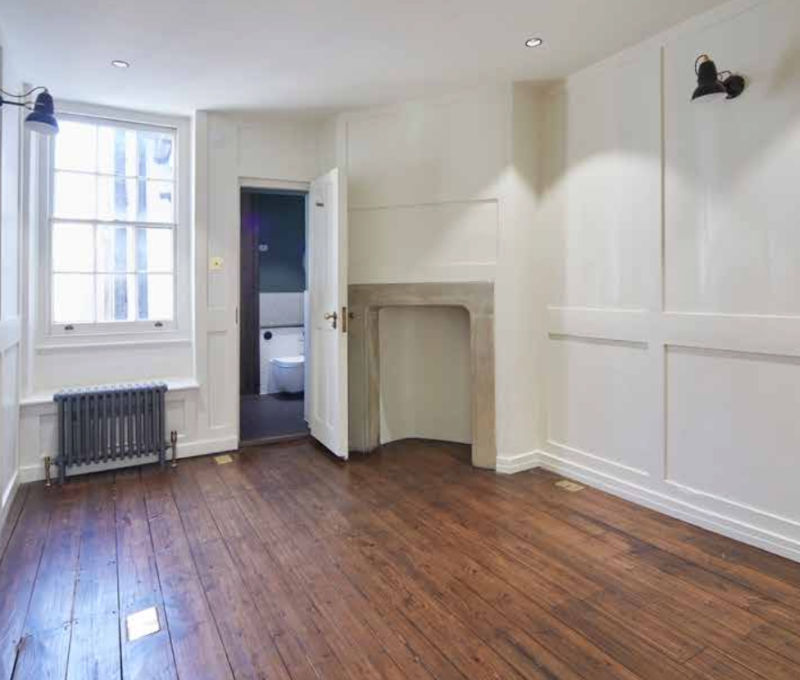 22 Carnaby Street, Carnaby - Image 3