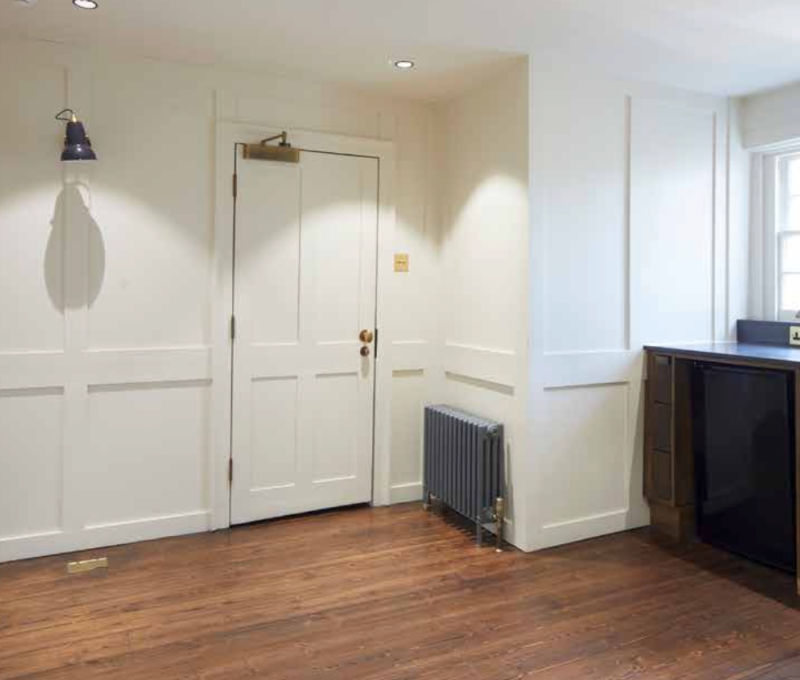 22 Carnaby Street, Carnaby - Image 2
