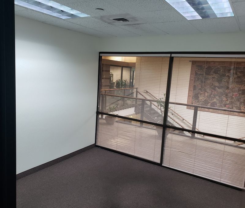 516 W Shaw Ave, Fresno - Image 7