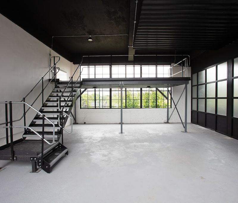 Wendover Court, Western Avenue - Image 4