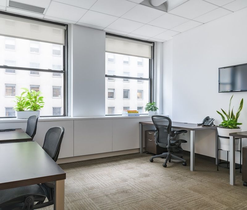 535 5th Ave 535 5th Ave, New York - Image 1