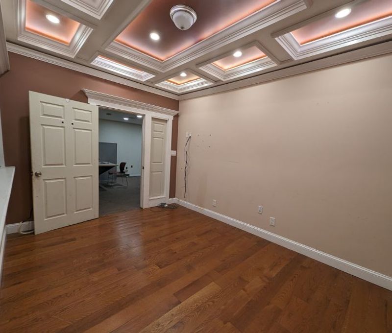 147-151 W Merrick Rd, Freeport - Image 4