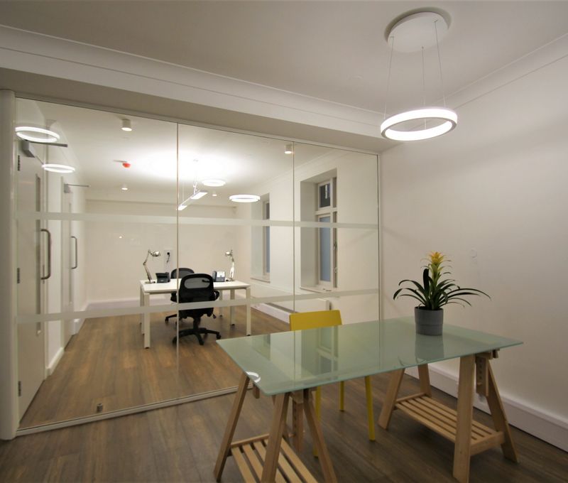 3 Orchard Court, St Augustines Yard - Image 8