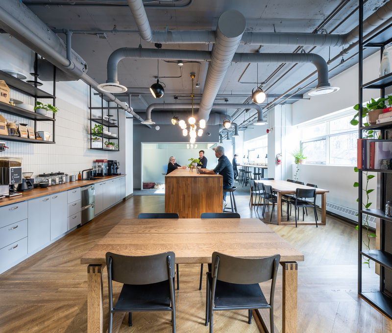 410 Adelaide Street West, Toronto - Image 14
