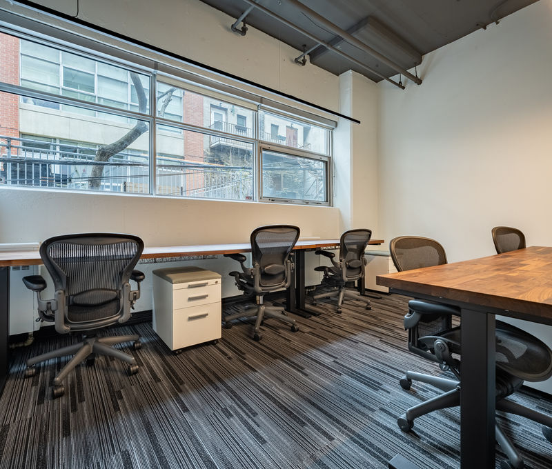 410 Adelaide Street West, Toronto - Image 11