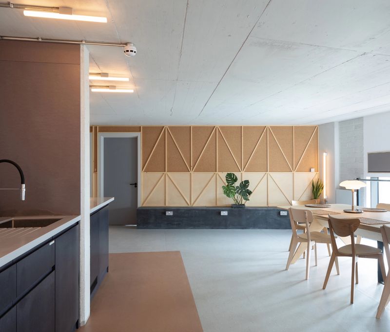 159 Lea Bridge Road, Greater London - Image 2
