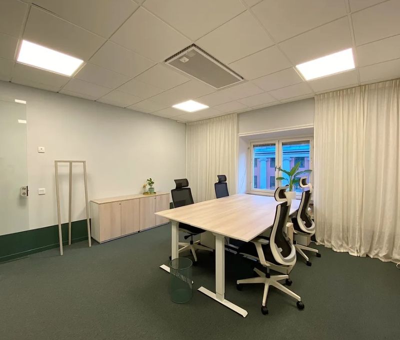 8 Kungsgatan, Stockholm - Image 1