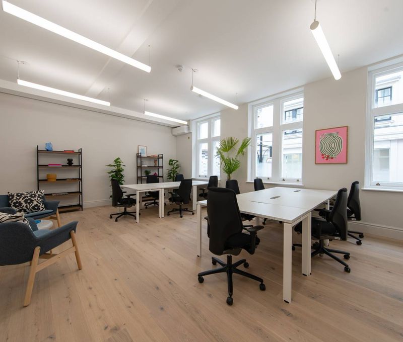 321 Oxford Street, Greater London - Image 6