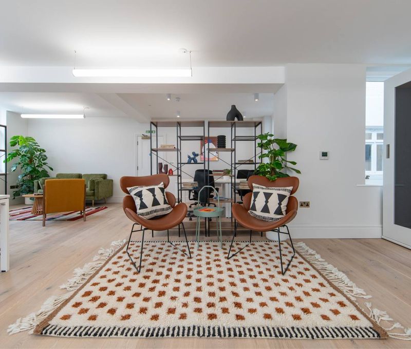 321 Oxford Street, Greater London - Image 10