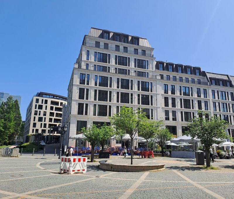 14 Opernplatz 14 Opernplatz, Frankfurt Am Main - Image 6