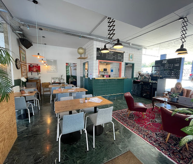 105A Rte Des Jeunes, Lancy - Image 5