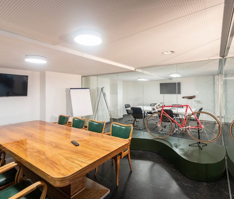 267n Heinrichstrasse, Zürich - Image 5