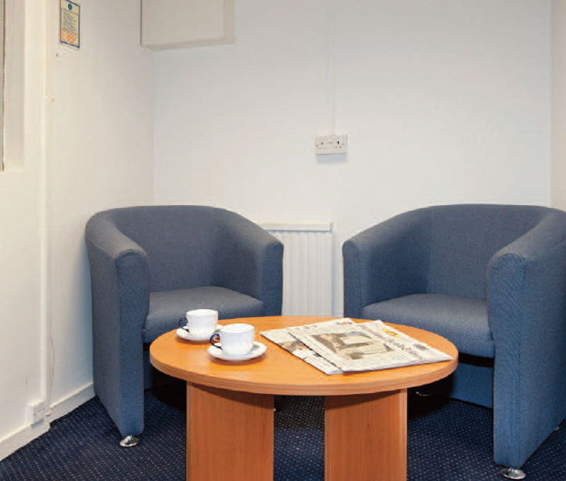 28B Hampstead High Street, Greater London - Image 2