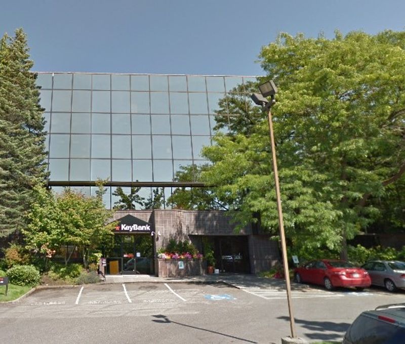 4122 Factoria Blvd Se 4122 Factoria Blvd Se, Bellevue - Image 4