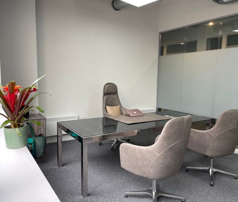 708 A High Road, Greater London - Image 1
