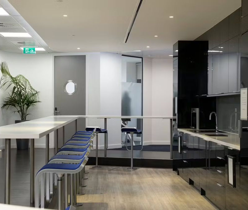 20 20 St Dunstan’s Hill 20 20 St Dunstan’s Hill, London - Image 6