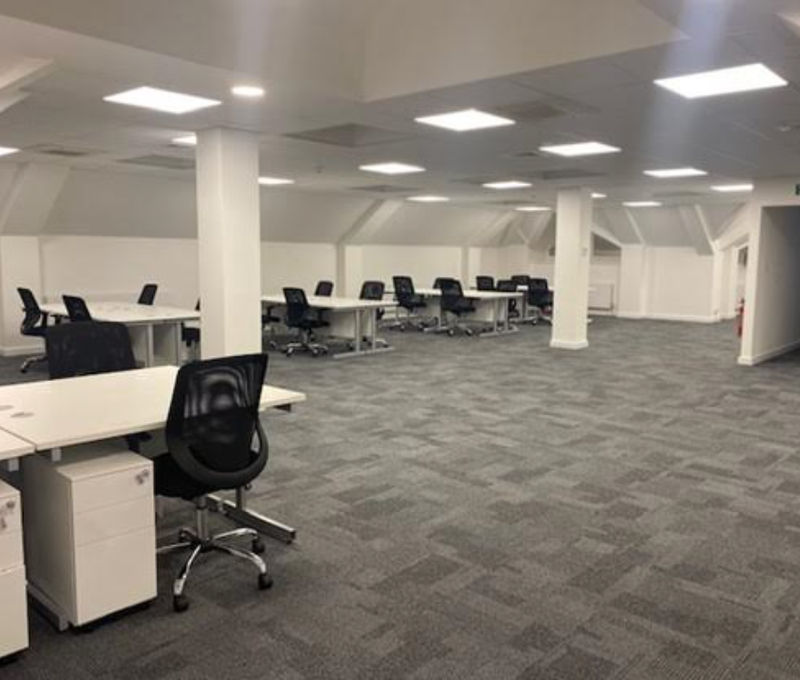 81 Bridge Road, East Molesey - Image 2