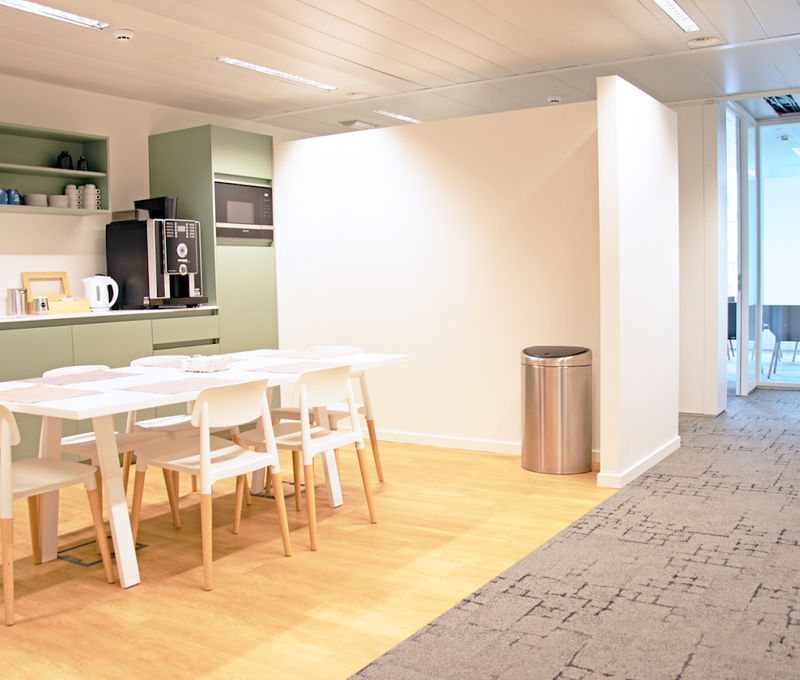 143/4 Avenue Louise, Brussels - Image 3