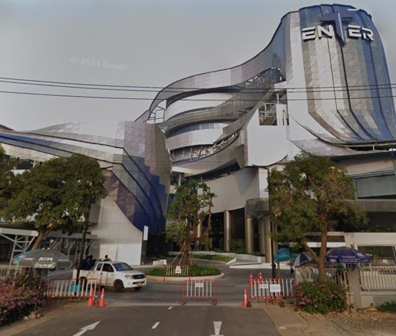 425/1 Kamphaeng Phet 6 Rd, Bangkok - Image 6
