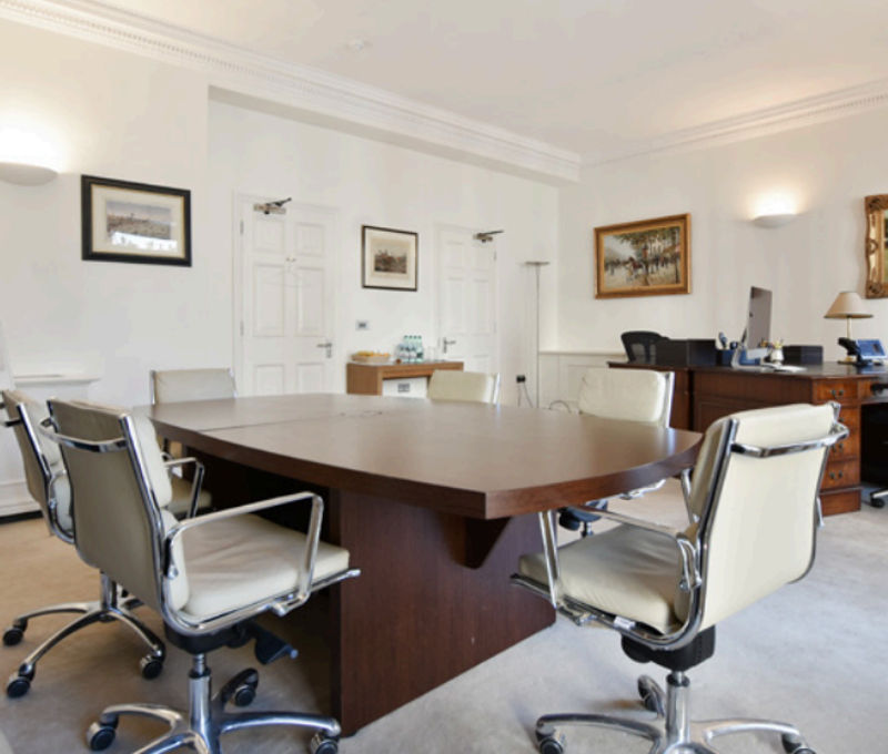 1 Hill Street, Greater London - Image 3