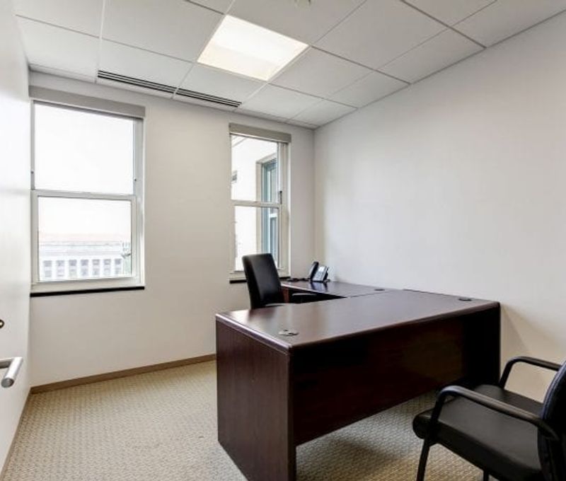 1700 Diagonal Rd 1700 Diagonal Rd, Alexandria - Image 2