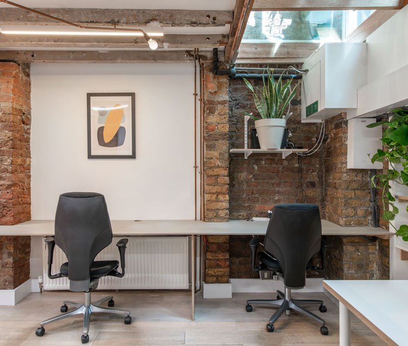 8 Albemarle Way, Farringdon - Image 7