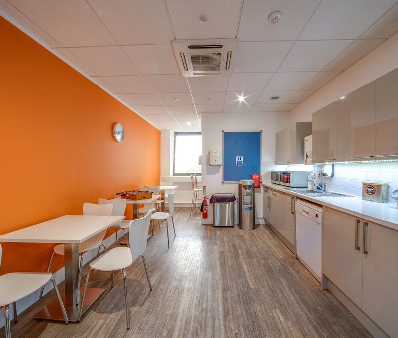 7 Elmfield Road, Greater London - Image 4
