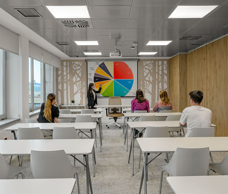 601 Av Diagonal 601 Av Diagonal, Barcelona - Image 14