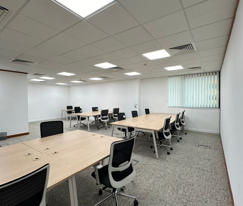 5 Oaks Court Warwick Road, Borehamwood - Image 11