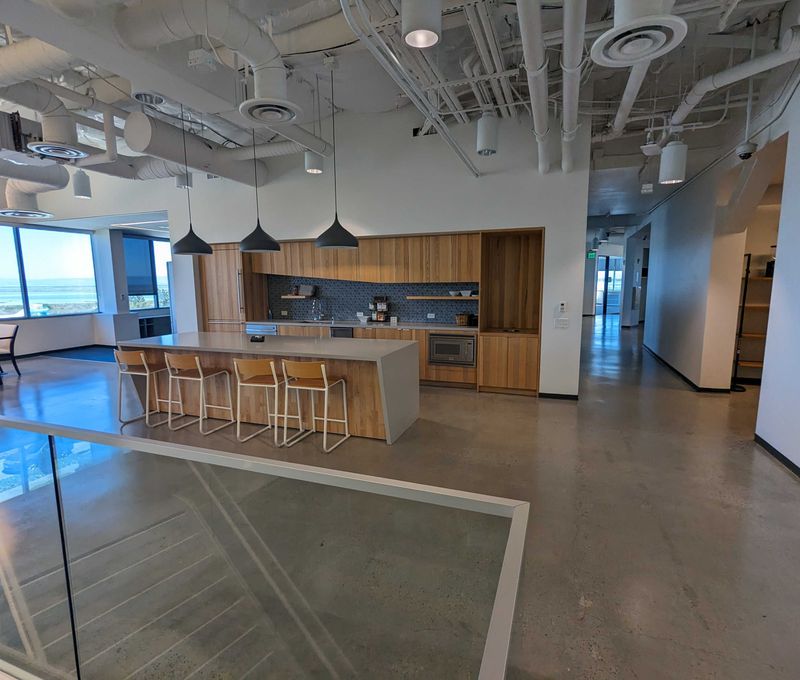 100 Redwood Shores 100 Redwood Shores, Redwood City - Image 1