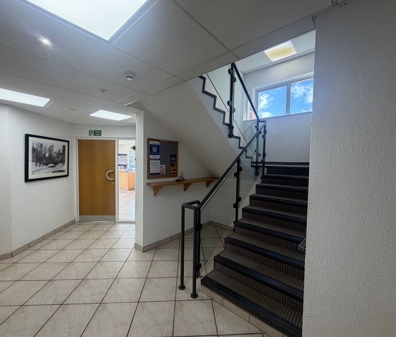 Block 7 Enterprise Way, Edenbridge - Image 2