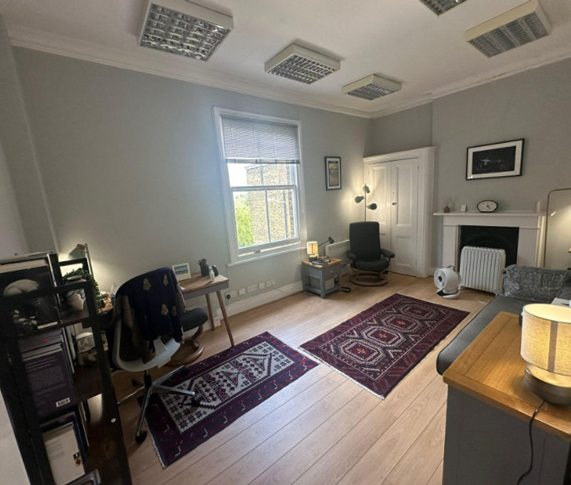 9 Disraeli Road 9 Disraeli Road, Putney - Image 1