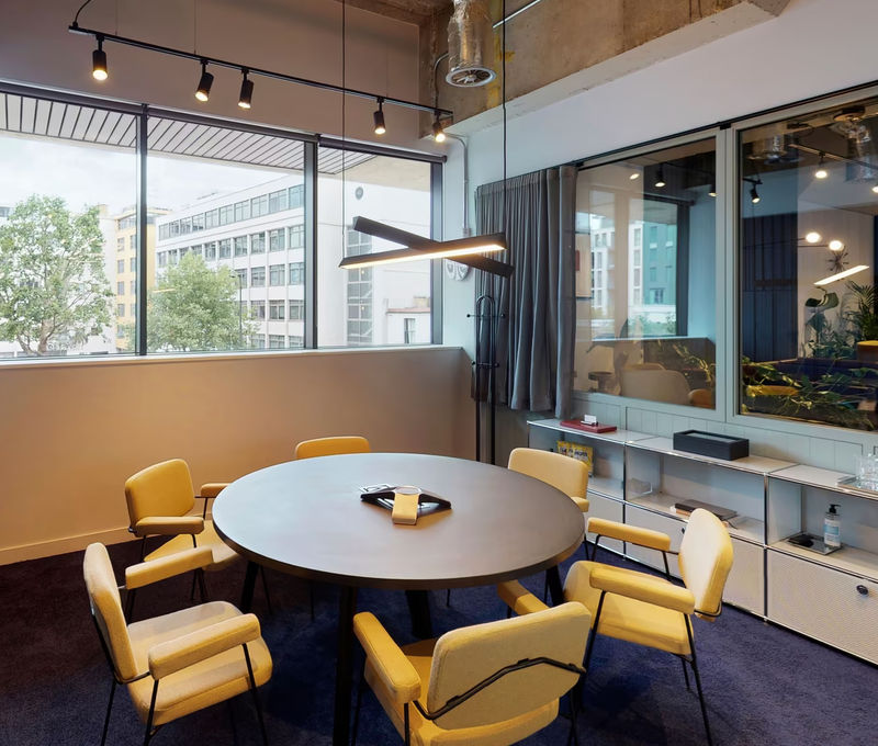 1 Lyric Square, Hammersmith - Image 4