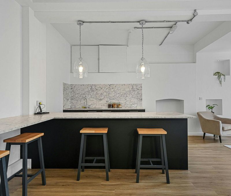 11-12 Charlotte Mews 11-12 Charlotte Mews, Fitzrovia - Image 3