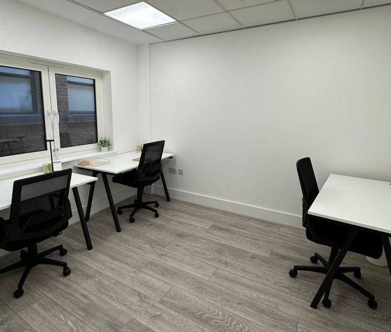 11 Haymarket, Greater London - Image 3