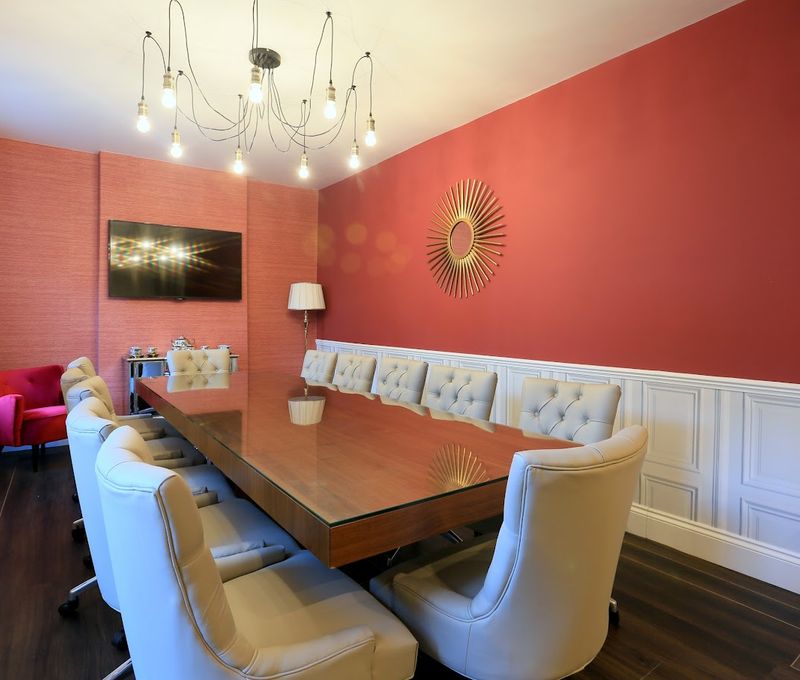 44 Russell Square, Bloomsbury - Image 4