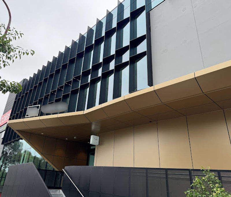 Carrington Road, Box Hill - Image 9